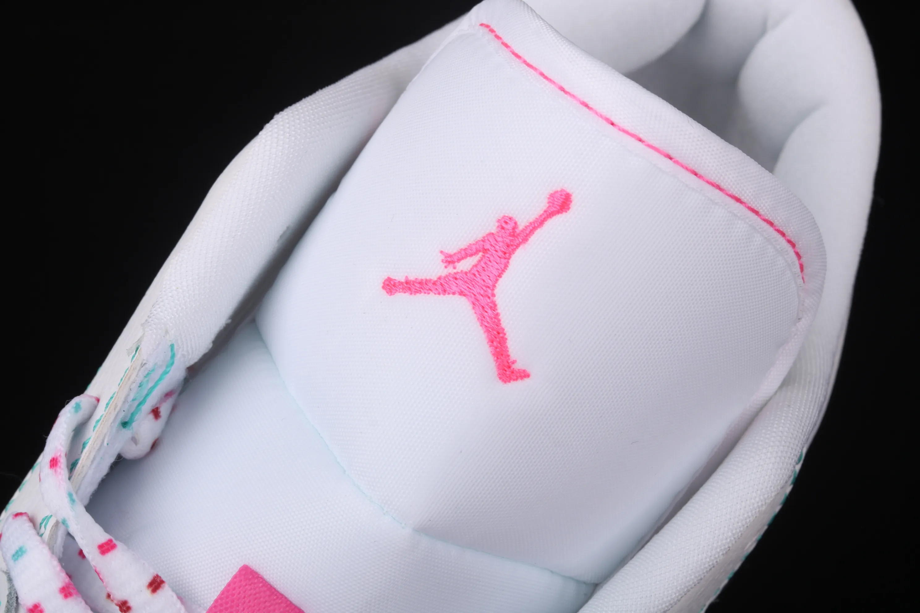 All categories Air Jordan Jordan series basketball shoes Air Jordan 1 Low Air Jordan 1 Low Shadow AJ1 Joe 1 pink line low-top cultural and leisure sports sneakers 554723-101